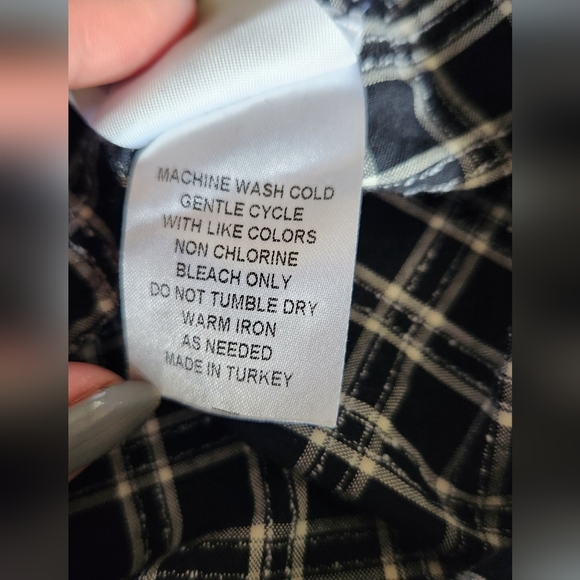 Patrick James Long Sleeve Button Down Size Large - Picture 9 of 11